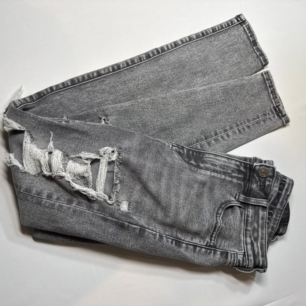 American Eagle Jeans Womens 2 Short Grey Distressed‎ Ripped Super Super Stretch
